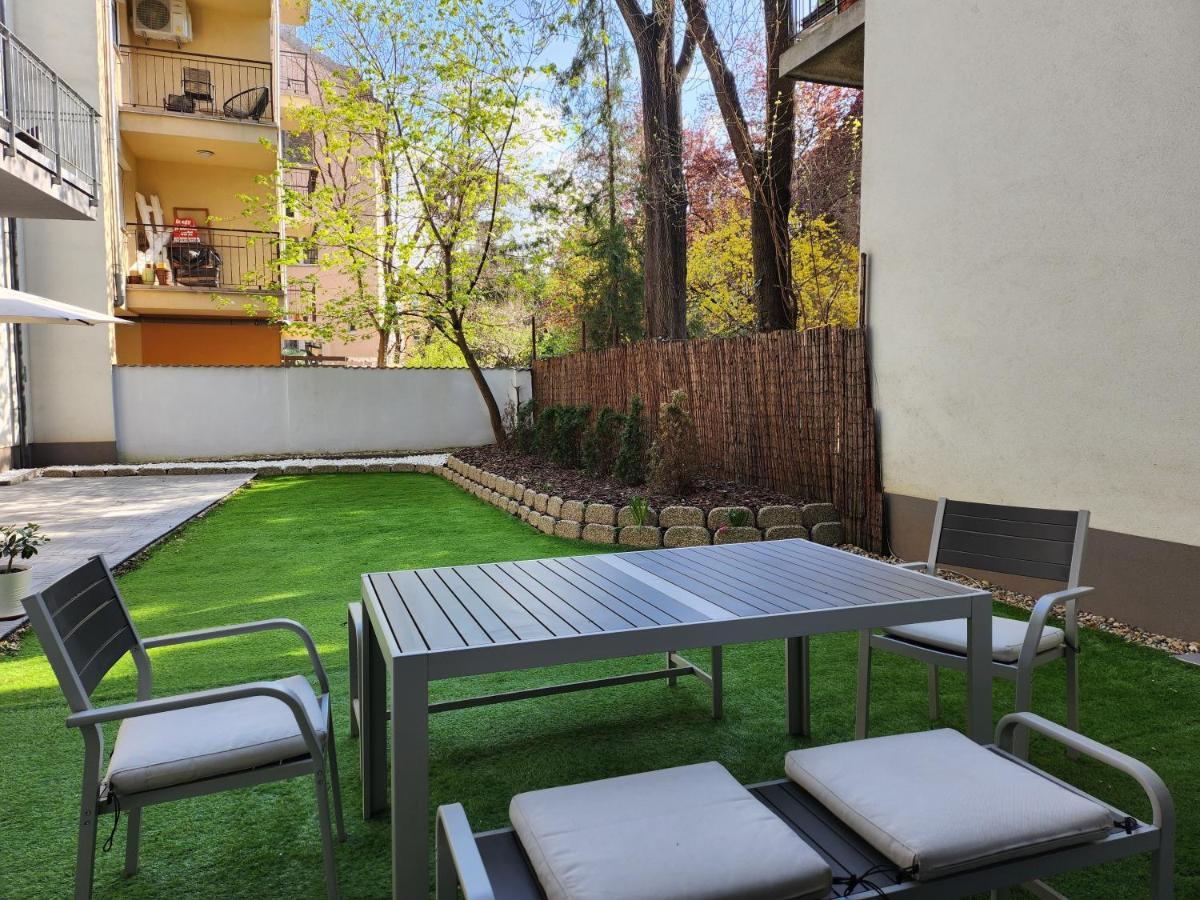 S18 "Garden In The City" Apartment Budapest Kültér fotó